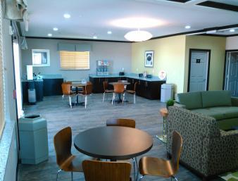 Super 8 By Wyndham Colorado City Екстериор снимка